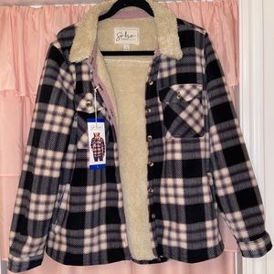 WOMEN’S FLANNEL SHIRT JACKET
